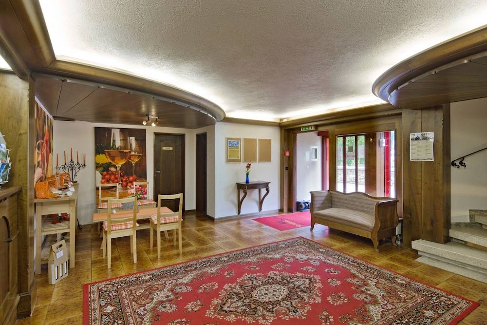 Schlosshotel - Self Check-In Hotel 2