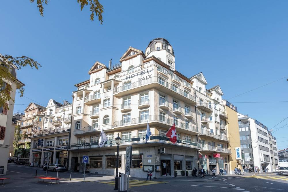 Hotel De la Paix 1