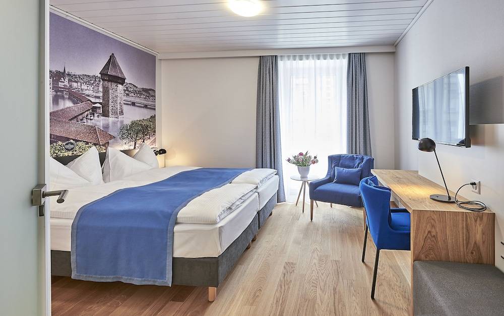 Hotel Central Luzern 1