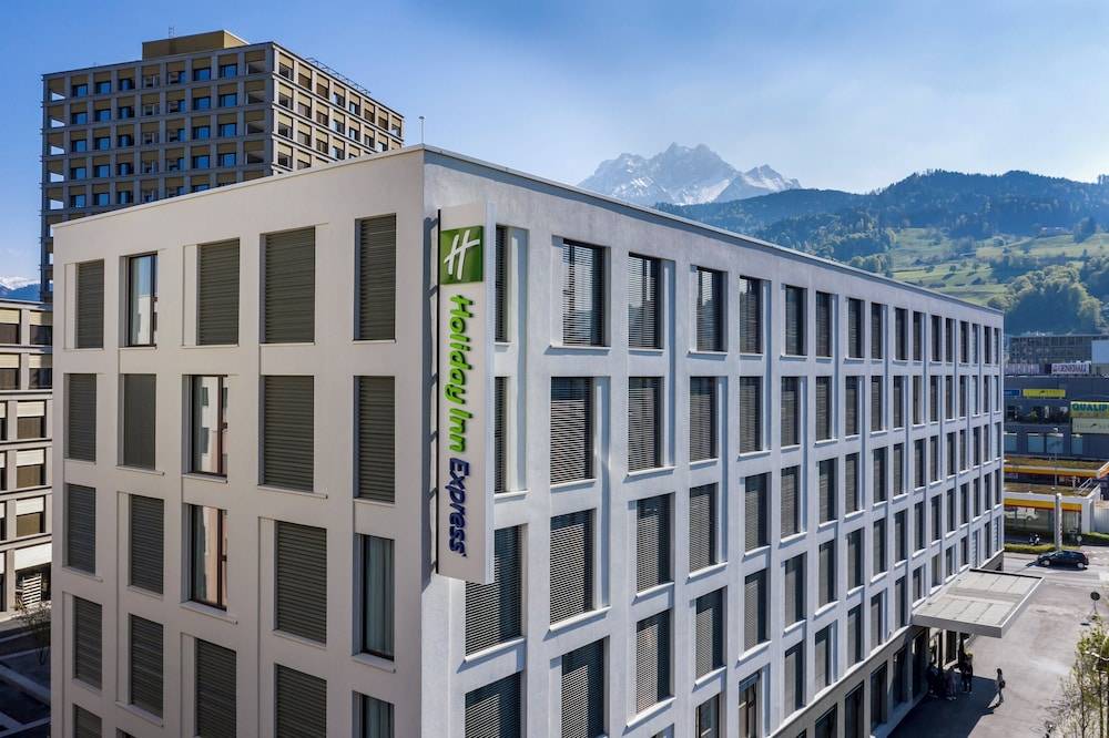 Holiday Inn Express LUZERN - KRIENS by IHG 1