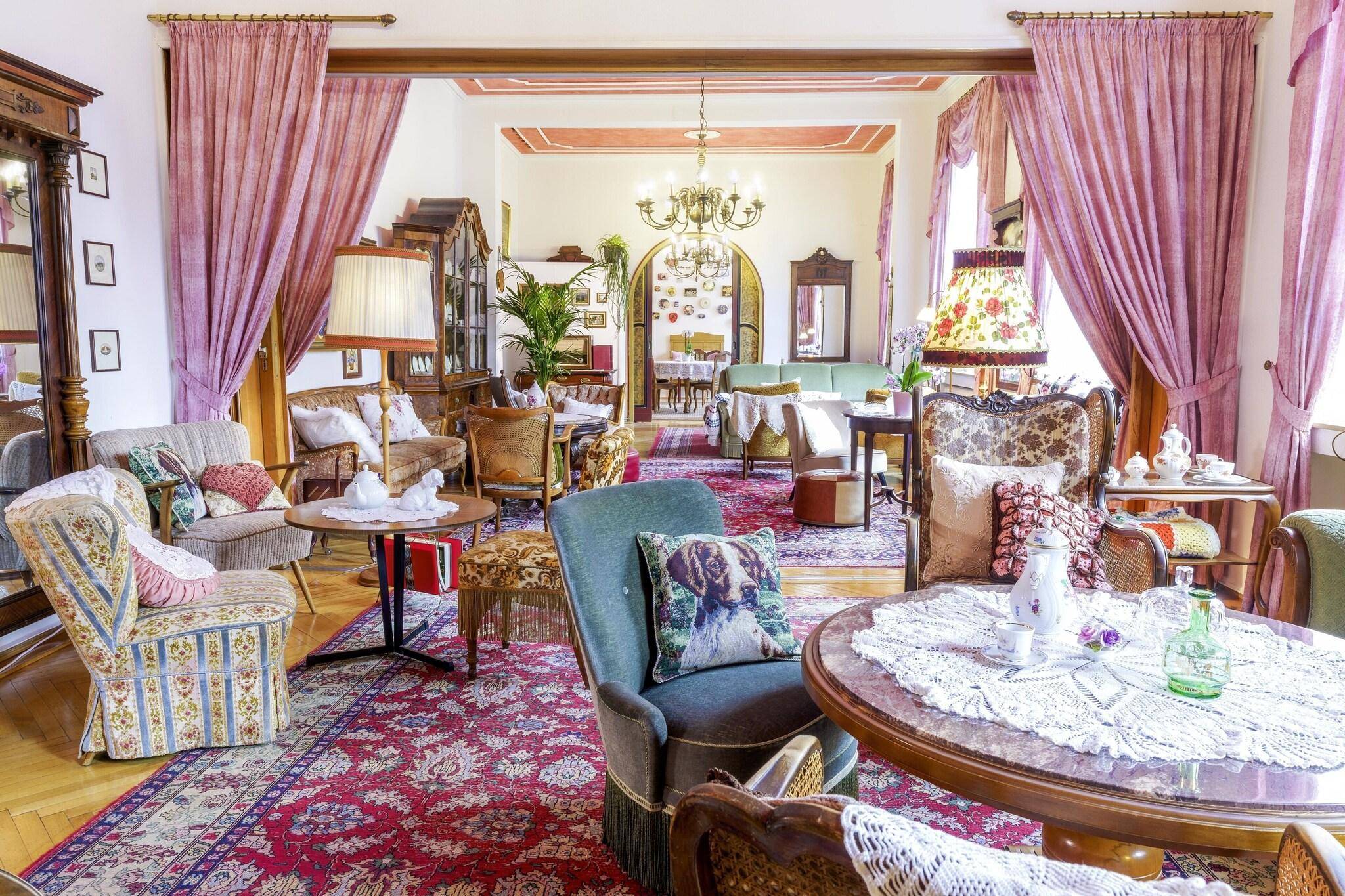 Hotel Lasthaus am Ring 2