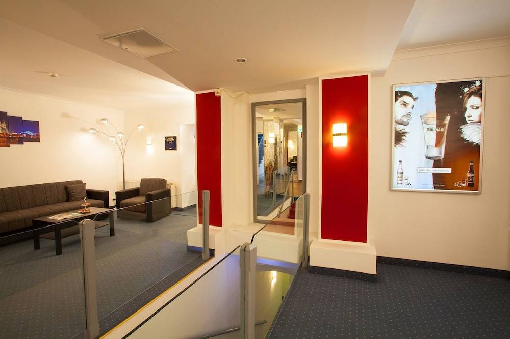 Hansadom Hotel Köln Central by Mayburgh 2