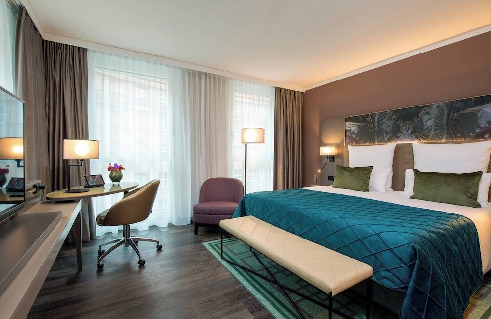 Leonardo Royal Hotel Nürnberg 1