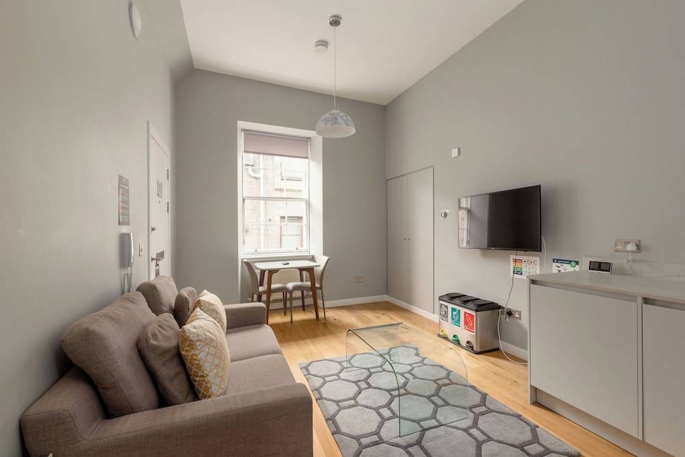 Destiny Scotland Apartments at Canning Street Lane 2