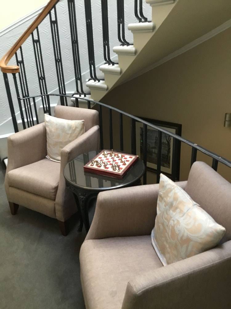 The Salisbury Hotel 2