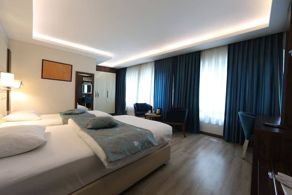 Rest Inn Hotel 1