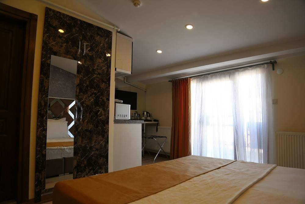 Terra Suites 1
