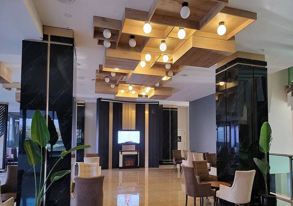 Maya World Park Hotel 2
