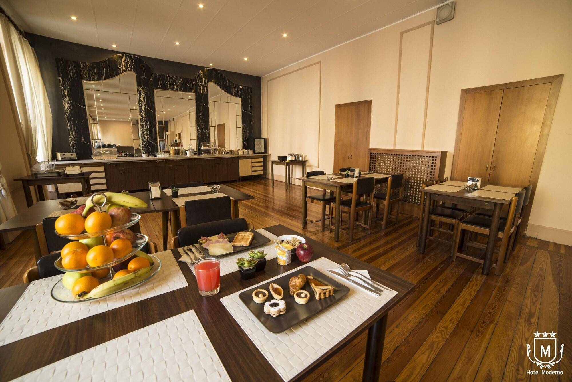 Hotel Moderno 2