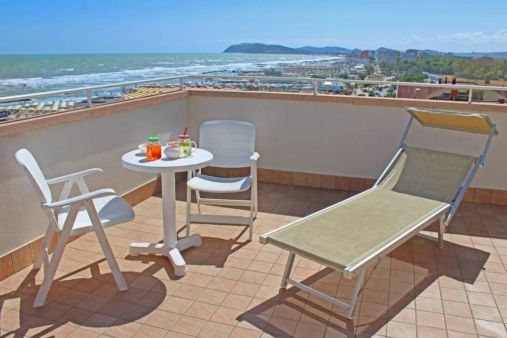 Hotel Touring Misano Adriatico 2