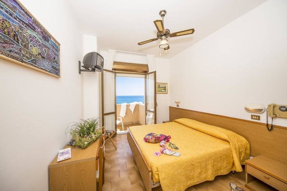 Hotel Touring Misano Adriatico 1