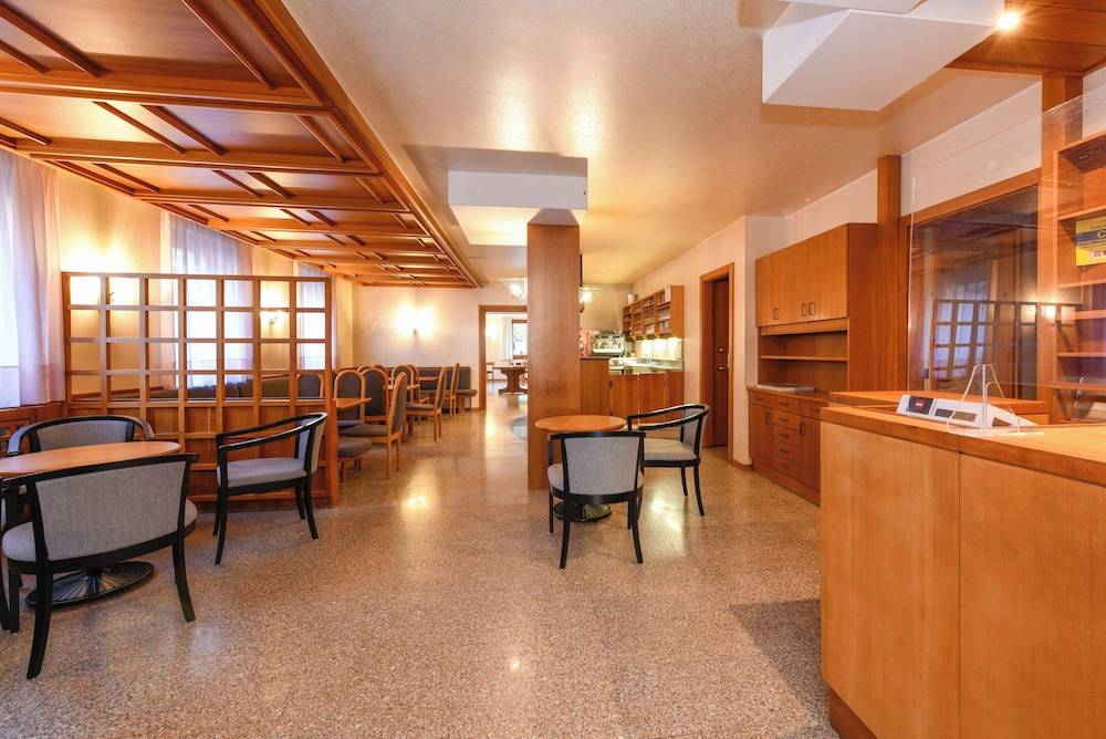 Hotel Bleis 2