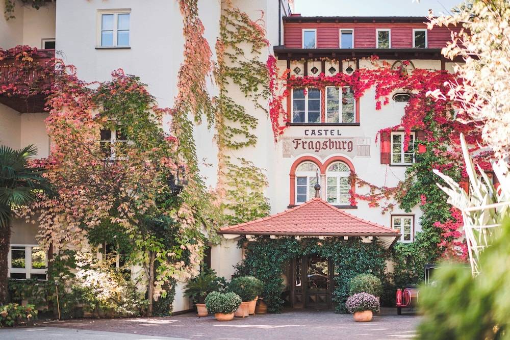 Relais & Chateaux Hotel Castel Fragsburg 2
