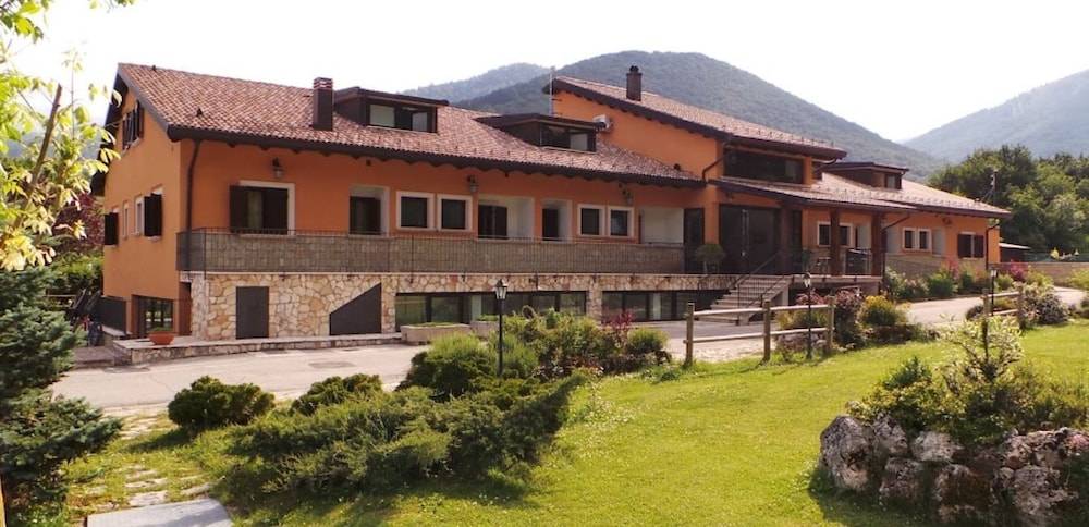 Hotel Cocoon 1