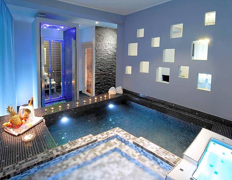 Grand Hotel Excelsior 1