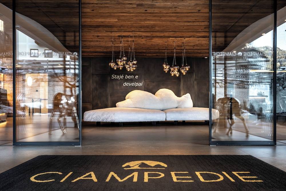 Ciampedie Luxury Alpine Spa Hotel 2
