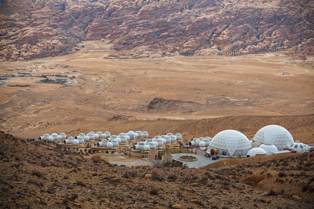Petra Bubble Luxotel 1