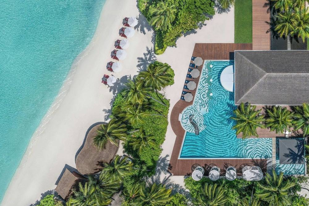 W Maldives 1