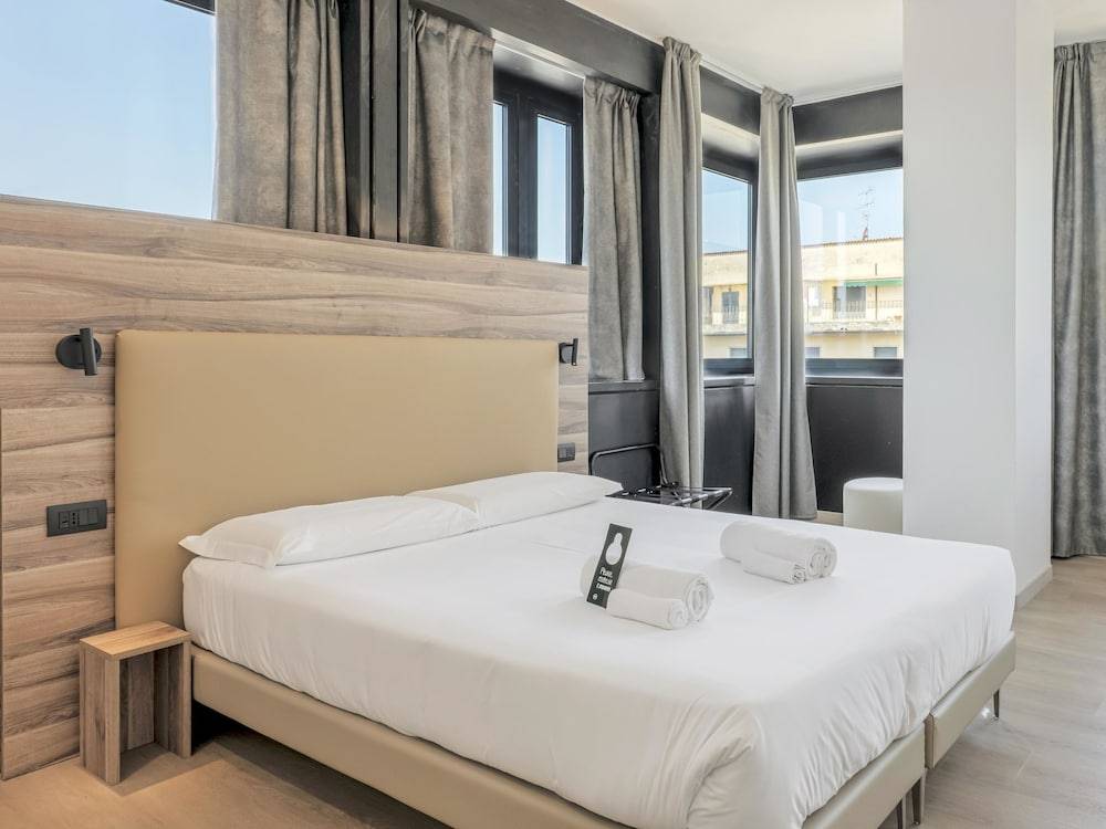 B&B HOTEL Prato City Center 1