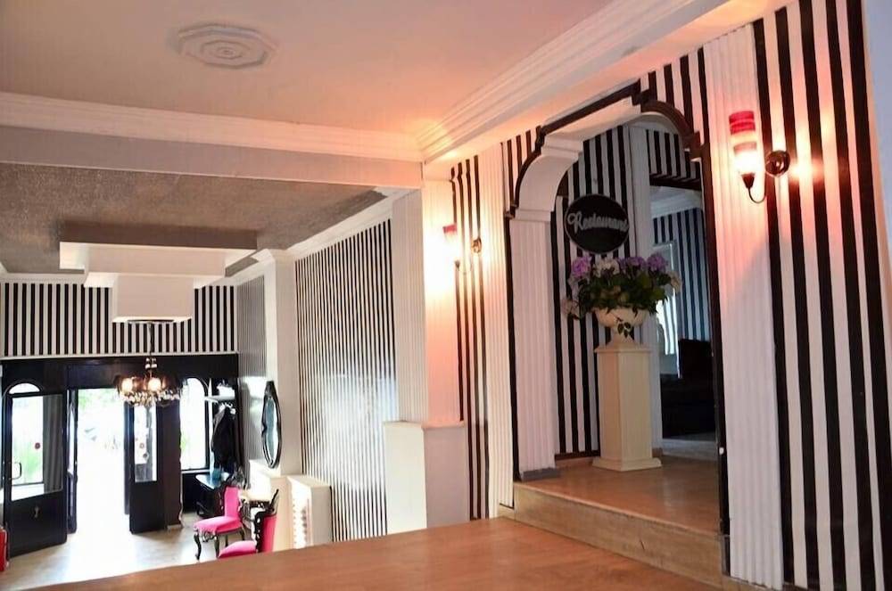 Çamlık 87 Hotel Ayvalık 2