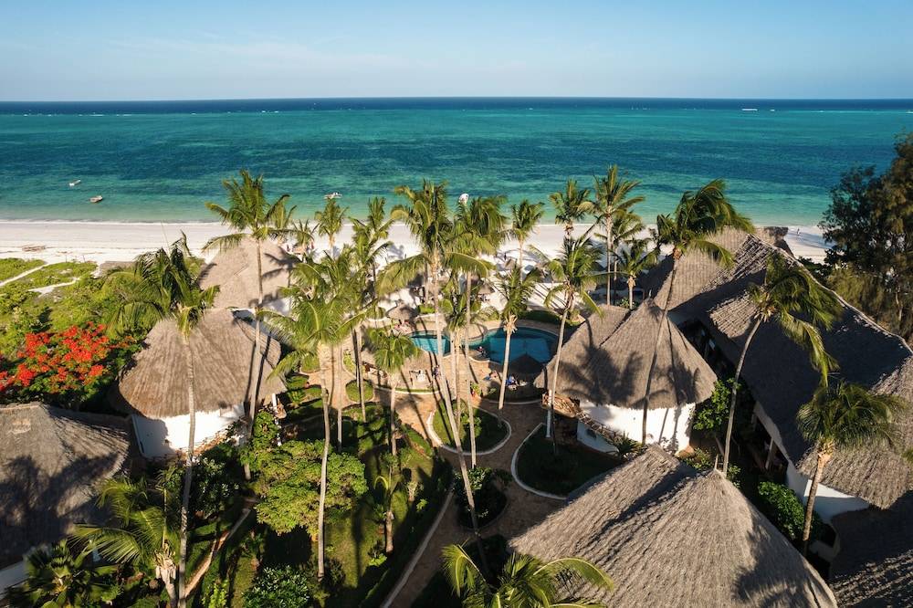 AHG Waridi Beach Resort & SPA 1