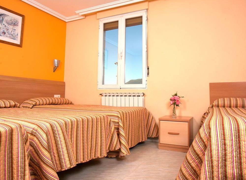 HOSTAL EUROPA pensión 2