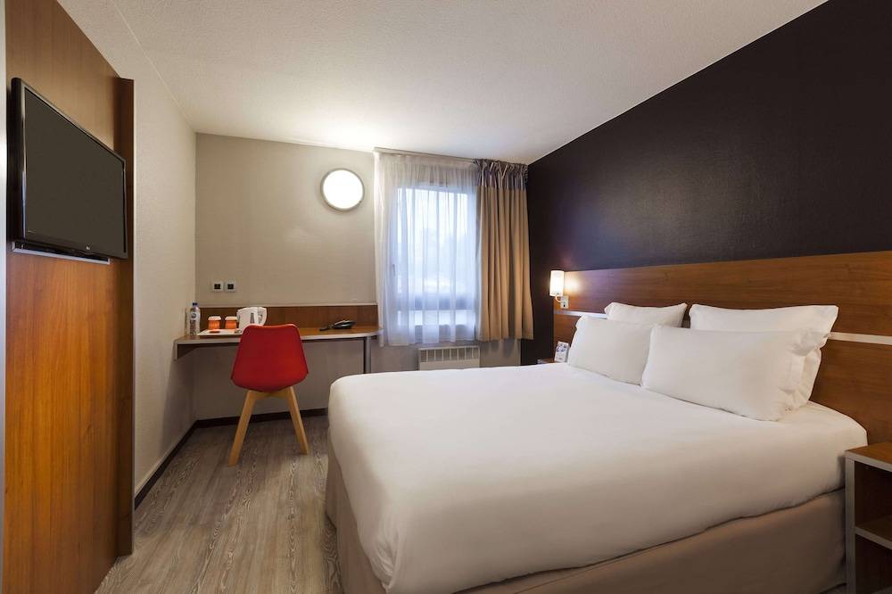 Comfort Hotel Linas - Montlhery 1