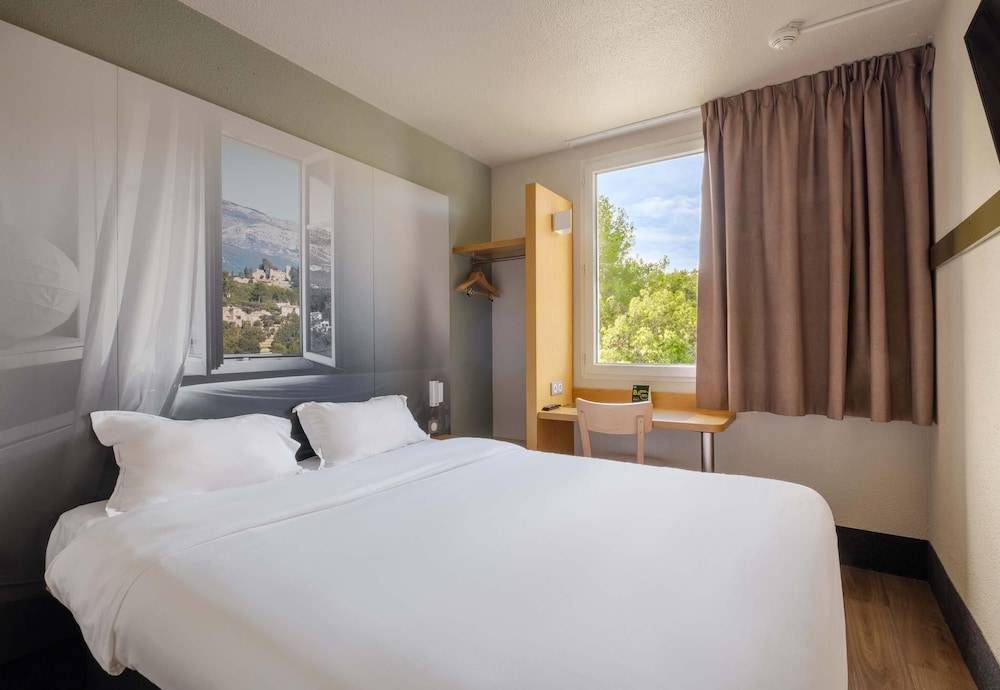 B&B HOTEL Antibes Sophia Antipolis 1