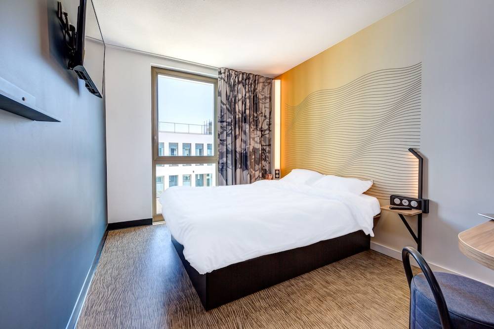 B&B HOTEL Paris Sud Chatenay Malabry 1