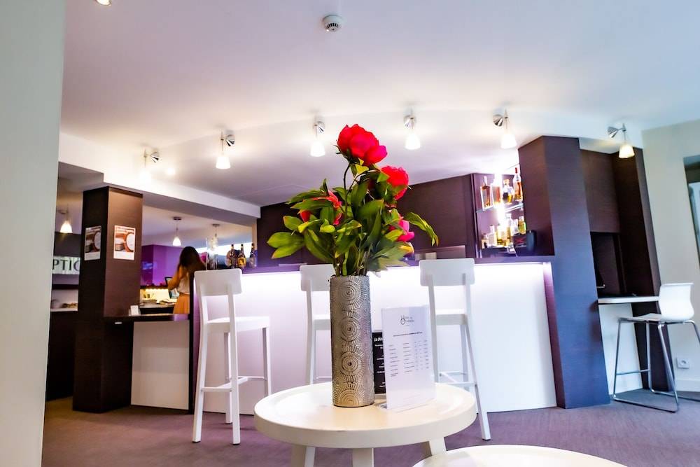 The Originals Boutique, Hôtel du Château, Dinan 2