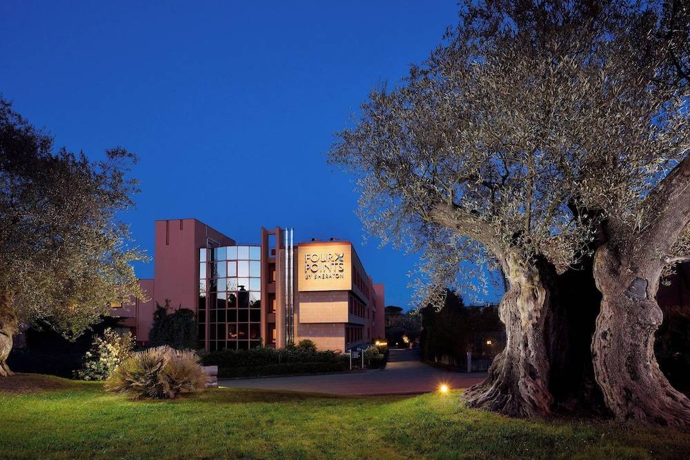 Four Points by Sheraton Siena 1