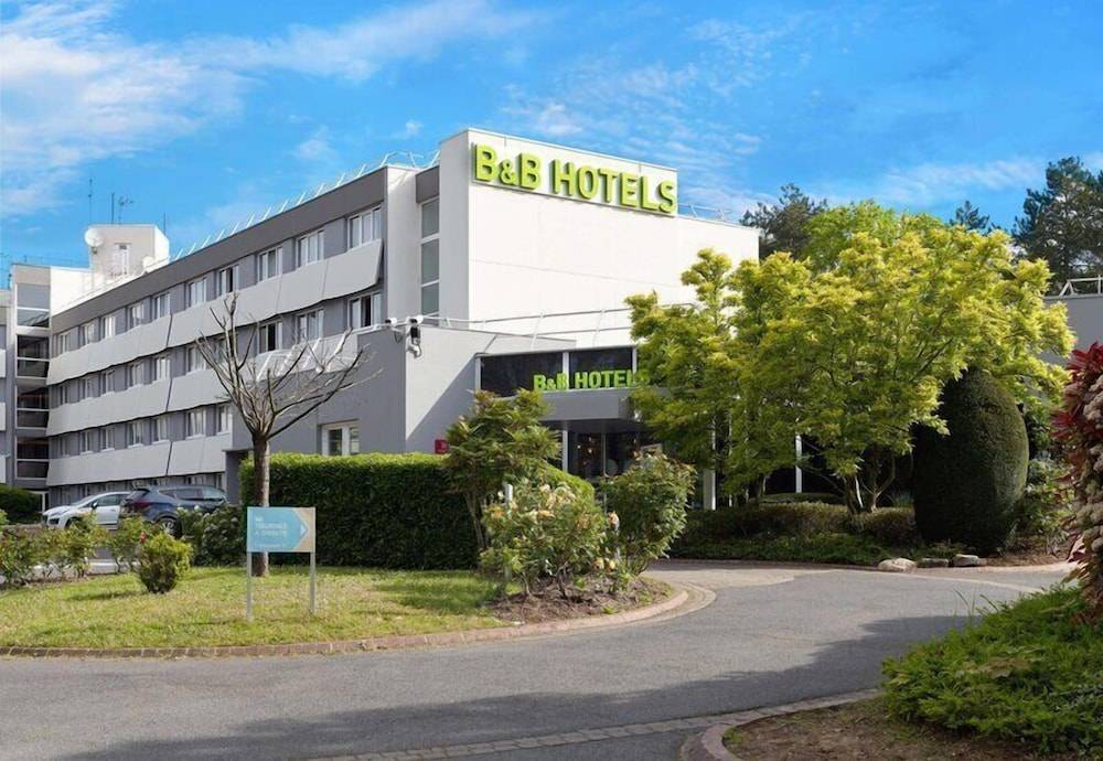 B&B HOTEL Cergy Port 4 étoiles 1