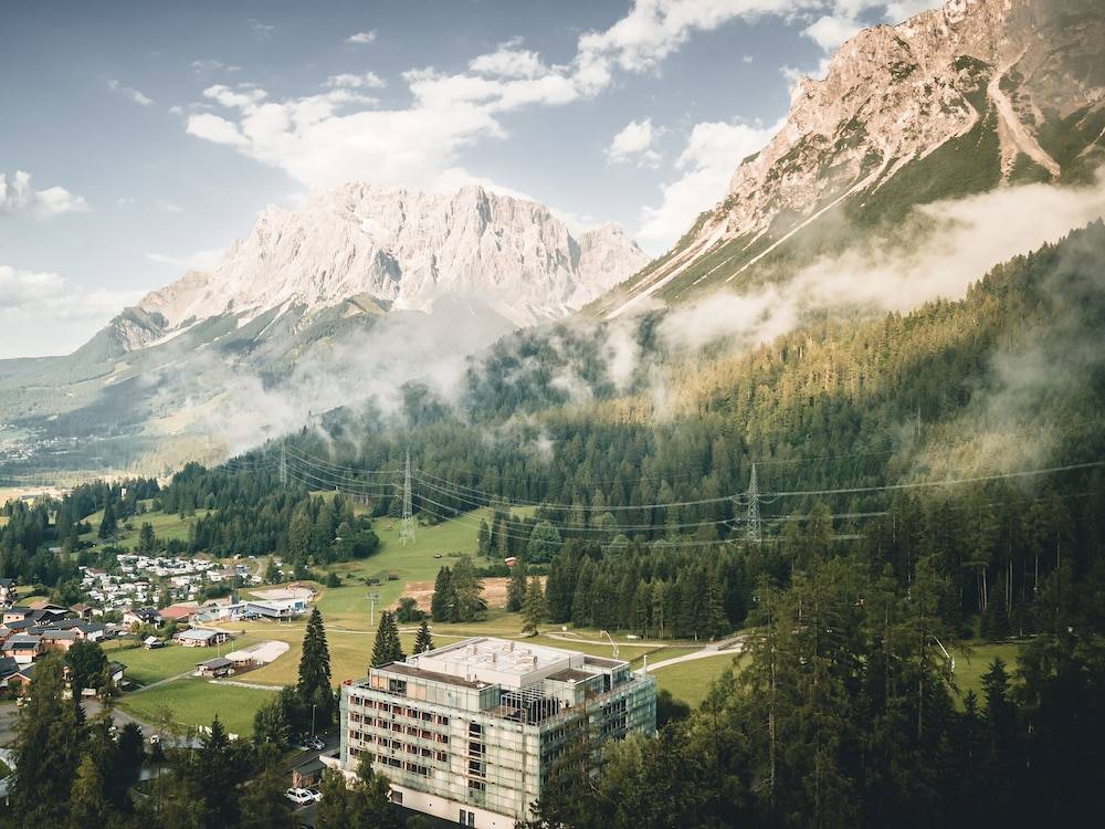 DORMERO BeHo Zugspitze 1