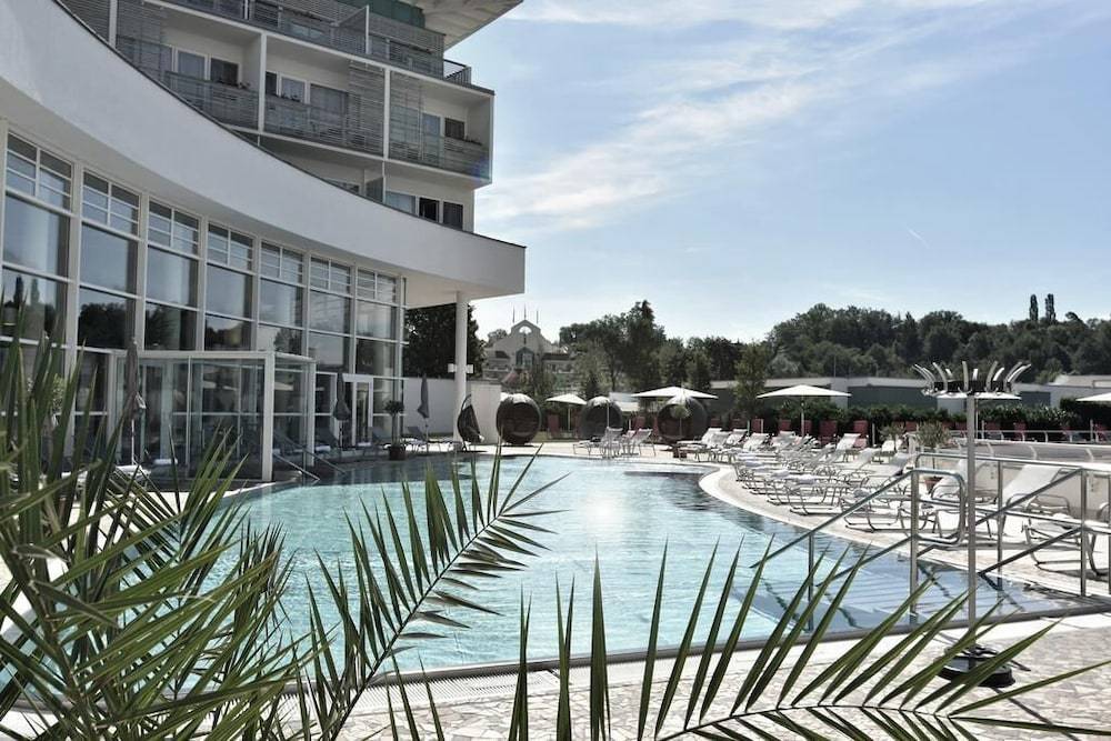 Reduce Hotel Vital 1