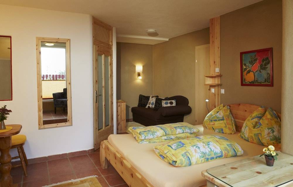 Biolandhaus Arche 1