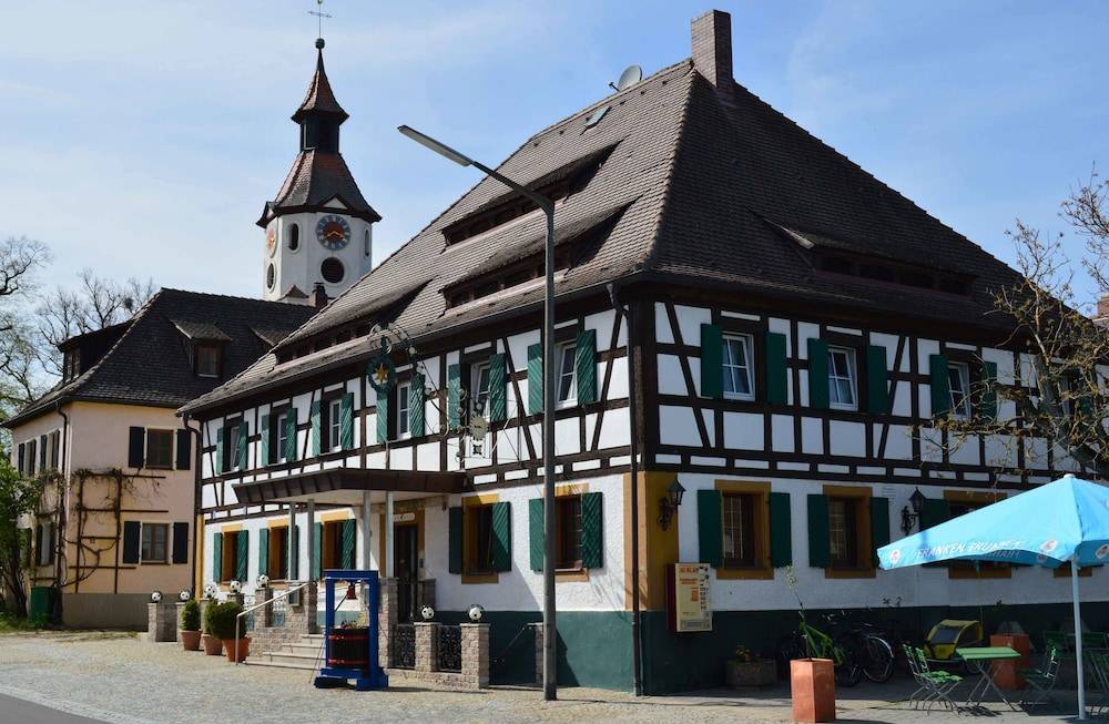Landhotel Rangau Gasthof & Brennerei 1