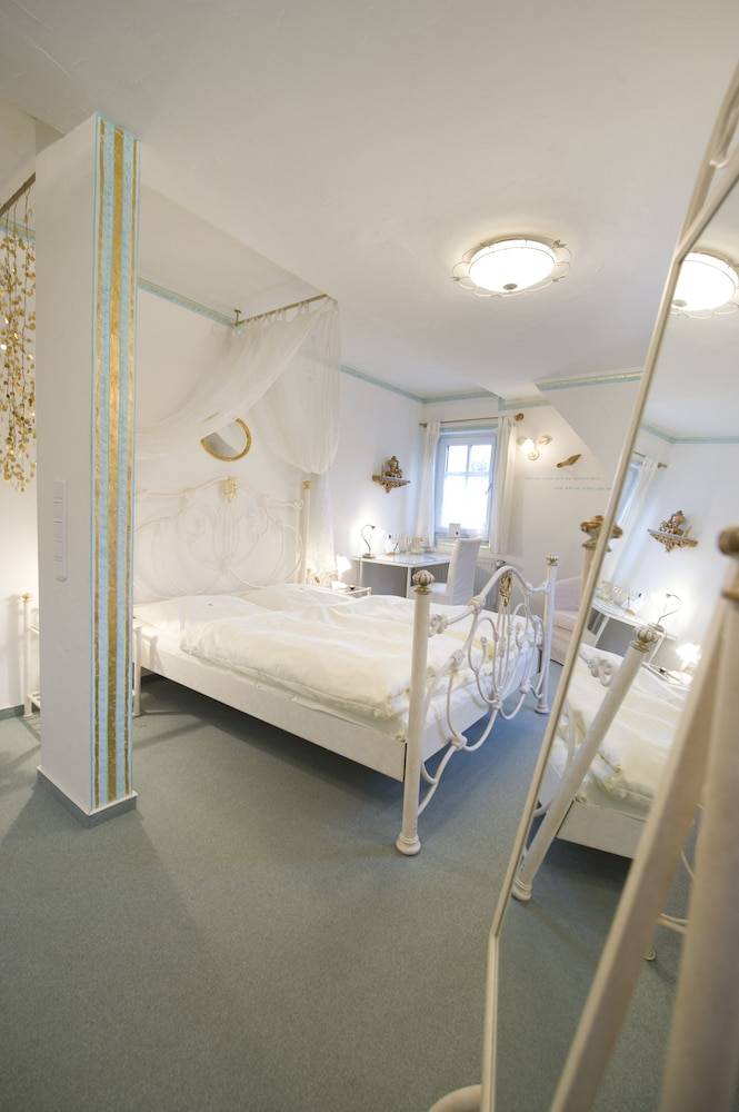 Hotel Goldflair am Rathaus 1