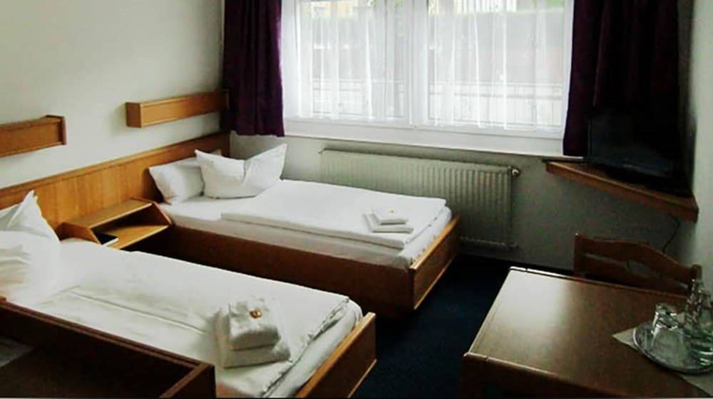 Hotel Sturm 1