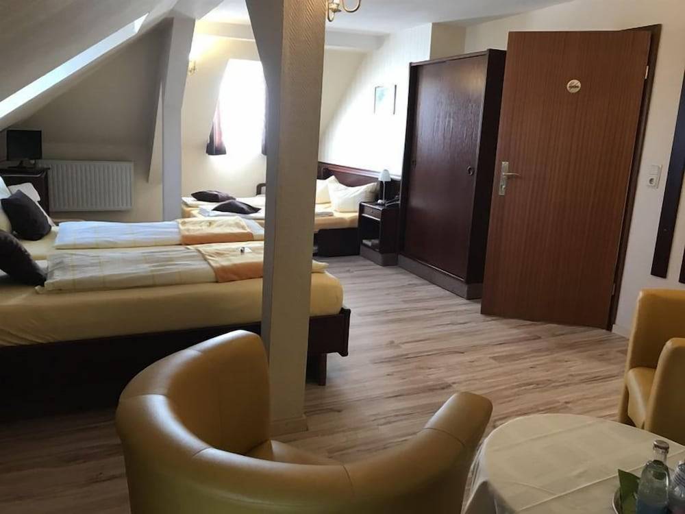 Hotel Schöne Aussicht 1