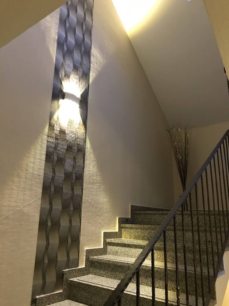 Hotel Schöne Aussicht 2