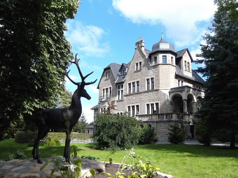 Schlosshotel Stecklenberg 1