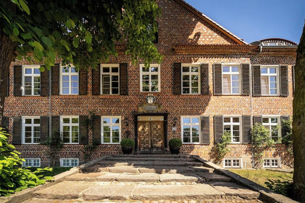 Hotel & Restaurant Gutshaus Ludorf 1