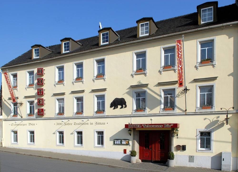 Hotel Schwarzer Bär 1