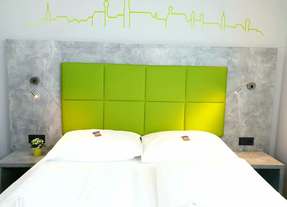 SleepySleepy Hotel Dillingen 1