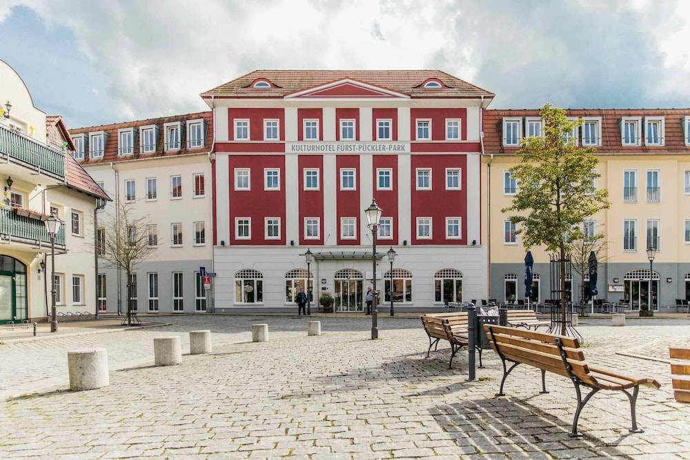 Kulturhotel Fürst Pückler Park 1