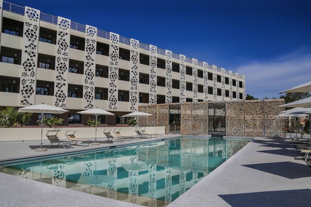 Hôtel San Lucianu 1