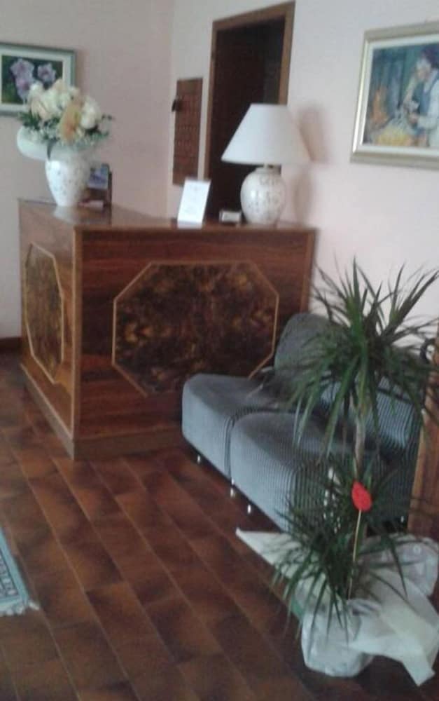 Albergo Miramonti 2