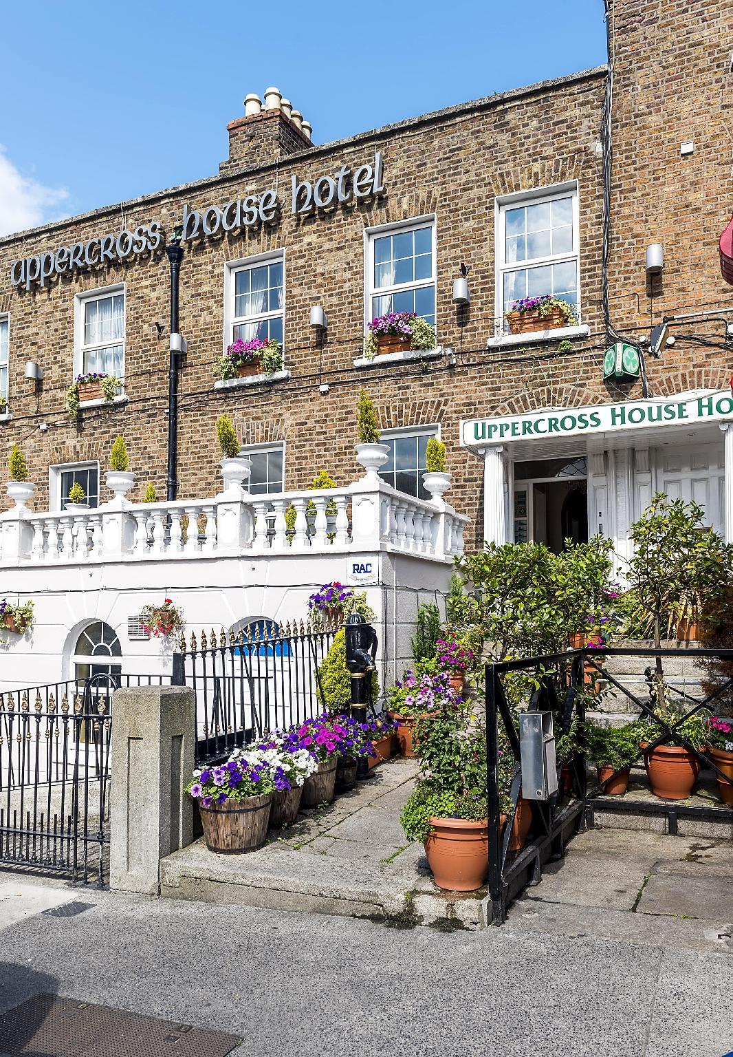 Uppercross House Hotel 2