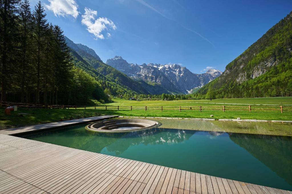Hotel Plesnik Logar Valley 2