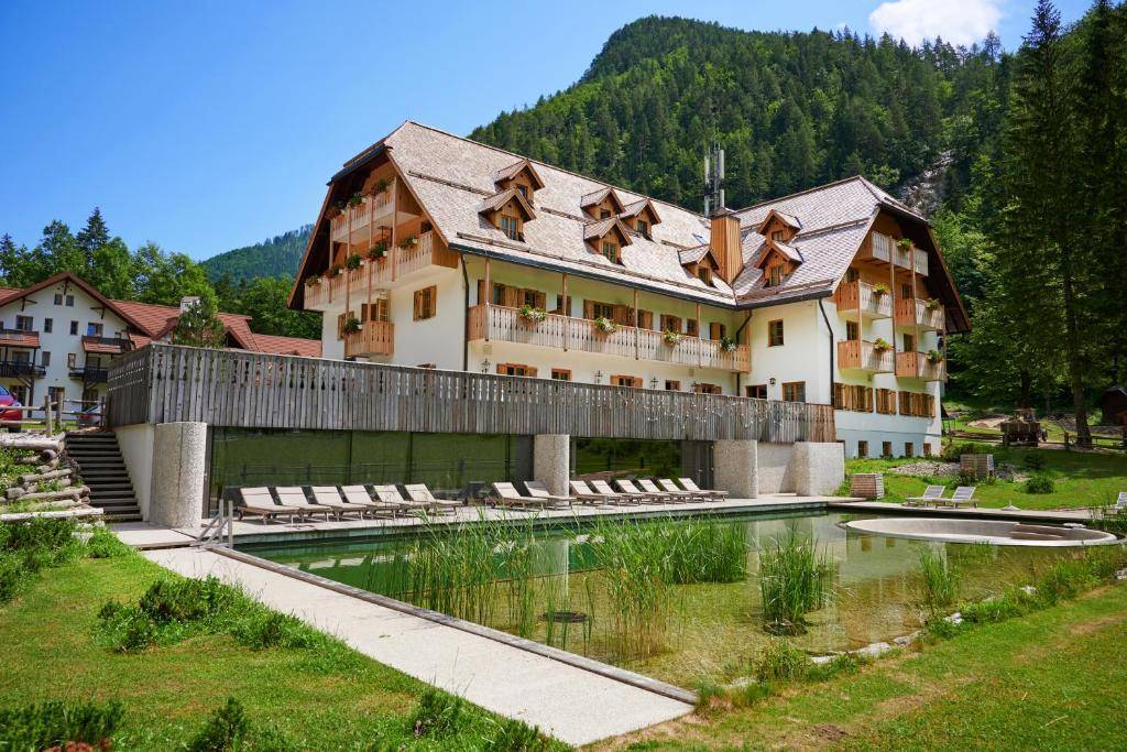 Hotel Plesnik Logar Valley 1